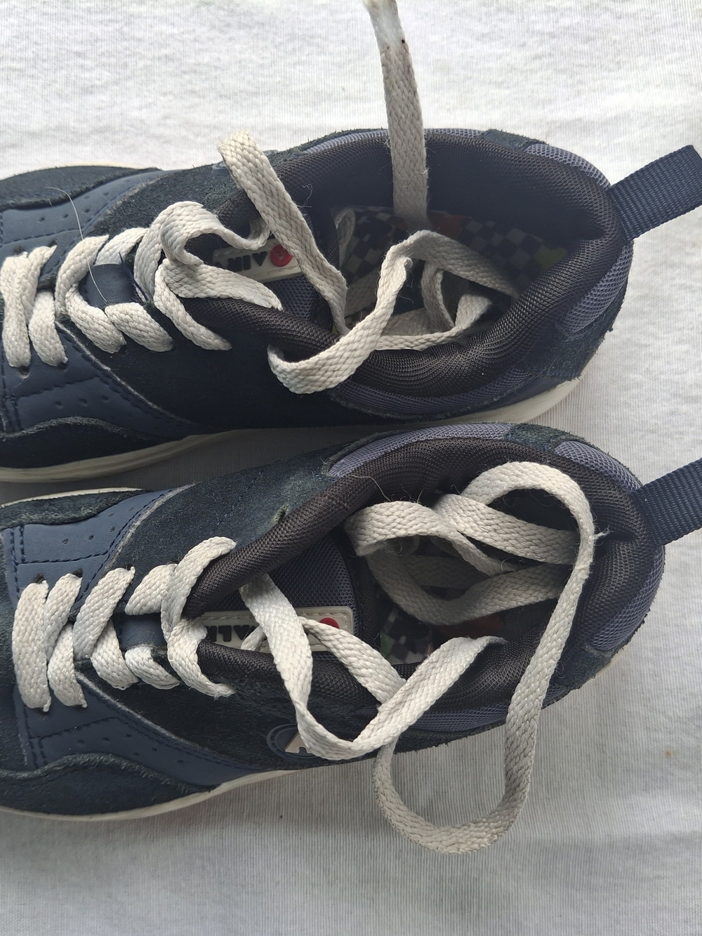 Airwalk Kids Navy and White Lace-Up Sneakers